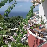 Blue View Apartment